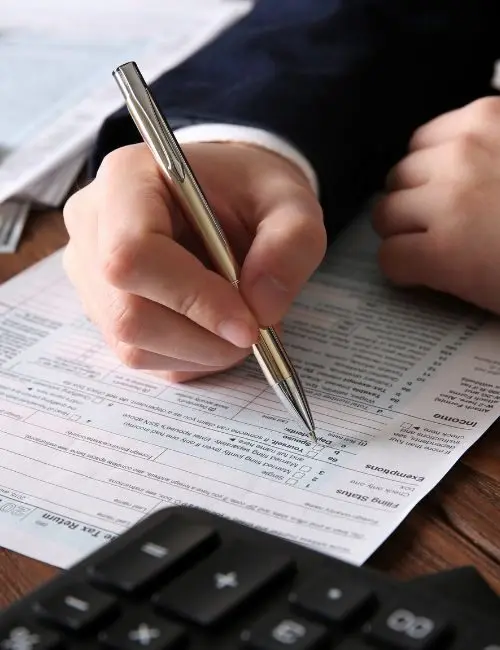 Person filling out ESR compliance form